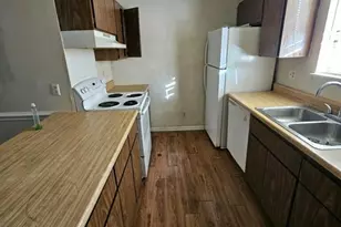 933 Applewood Ln, Fayetteville, NC 28303 - Photo 2