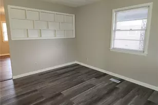 318 Longhorn Dr, Fayetteville, NC 28303 - Photo 2