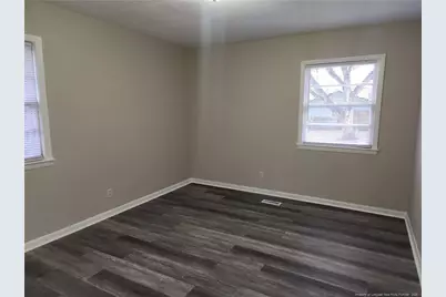 318 Longhorn Drive, Fayetteville, NC 28303 - Photo 8