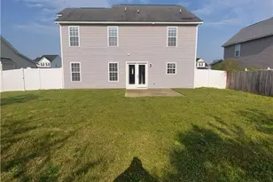 273 St George Dr, Fayetteville, NC 28376 - Photo 2