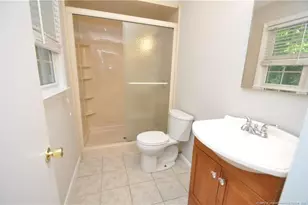 4814 Greenbrier Rd, Raleigh, NC 27603 - Photo 18