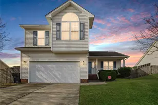 4422 Rose Meadow Dr, Hope Mills, NC 28348 - Photo 1