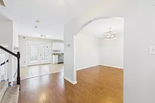 4422 Rose Meadow Dr, Hope Mills, NC 28348 - Photo 8