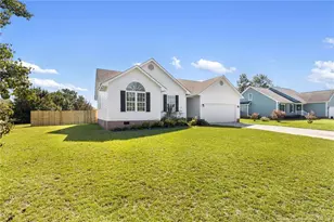 301 Stonewall St, Raeford, NC 28376 - Photo 2