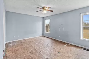 301 Stonewall St, Raeford, NC 28376 - Photo 12