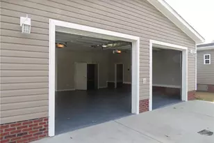 1184 Fisher Rd, Saint Pauls, NC 28384 - Photo 28