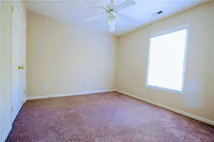 328 Roundtree Dr, Fayetteville, NC 28303 - Photo 18