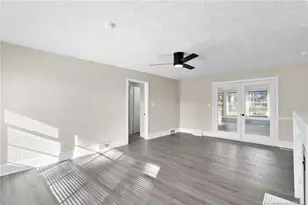 2712 Morganton Rd, Fayetteville, NC 28303 - Photo 4