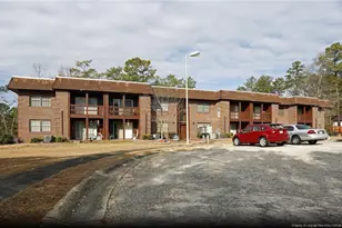 629 Gables Ct, Fayetteville, NC 28301 - Photo 2