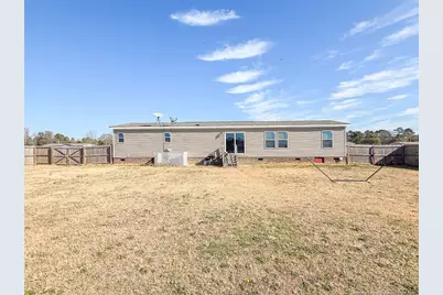 30 Bermuda Drive, Saint Pauls, NC 28384 - Photo 32