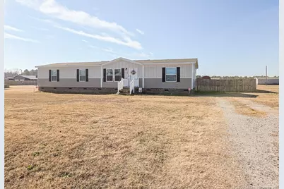 30 Bermuda Drive, Saint Pauls, NC 28384 - Photo 2