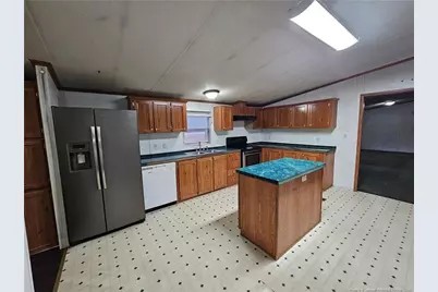 21981 McIntosh Road, Wagram, NC 28396 - Photo 6