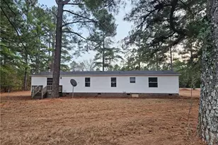 21981 McIntosh Rd, Wagram, NC 28396 - Photo 22