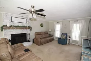 210 Tartan Rd, Lumberton, NC - Photo 4