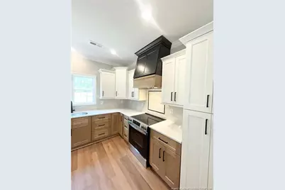 28880 Deercroft Drive, Wagram, NC 28396 - Photo 18