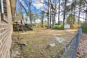 3025 Princeton St, Lumberton, NC 28360 - Photo 26