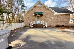 3025 Princeton St, Lumberton, NC 28360 - Photo 22