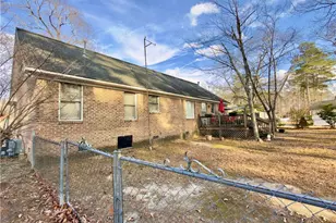 3025 Princeton St, Lumberton, NC 28360 - Photo 28