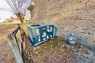 3025 Princeton St, Lumberton, NC 28360 - Photo 30