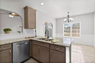 2053 Yellowbrick Rd, Fayetteville, NC 28314 - Photo 16