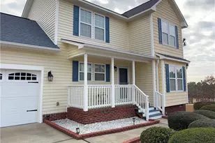 96 Downing Ct, Lillington, NC 27546 - Photo 2