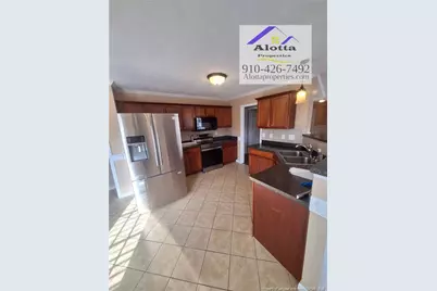 133 Gallop Court, Raeford, NC 28376 - Photo 4