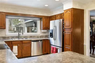 130 Thorncliff Dr, Fayetteville, NC 28303 - Photo 16