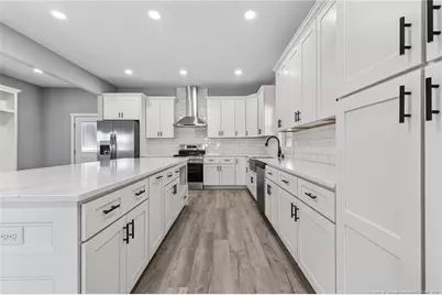 105 School Street, Lumber Bridge, NC 28357 - Photo 6