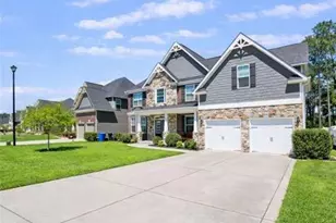 3221 Cragburn Pl, Fayetteville, NC 28306 - Photo 2