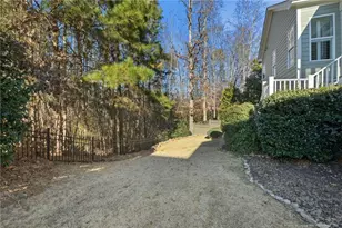 325 Dark Forest Dr, Chapel Hill, NC 27516 - Photo 30