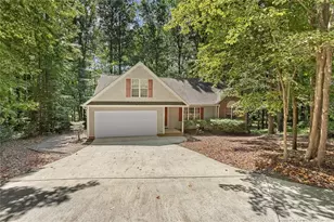 6073 Jones Cir, Sanford, NC 27332 - Photo 1