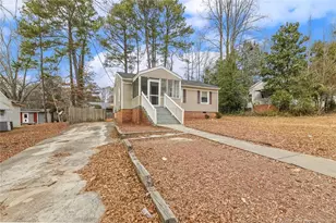 526 W Weatherspoon St, Sanford, NC 27330 - Photo 4