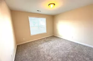 4802 Headwind Dr, Fayetteville, NC 28306 - Photo 12