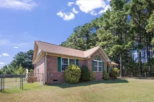 151 Ballard Dr, Raeford, NC 28376 - Photo 2