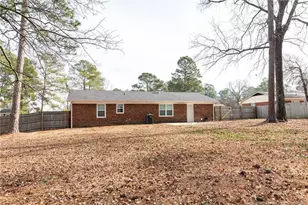 898 Bridgette St, Fayetteville, NC 28314 - Photo 16