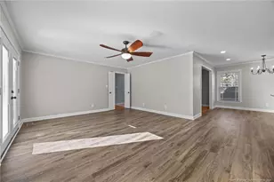 2515 Fordham Dr, Fayetteville, NC 28304 - Photo 10