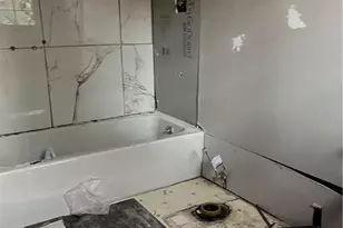 4805 Ellsworth Dr, Fayetteville, NC 28304 - Photo 8