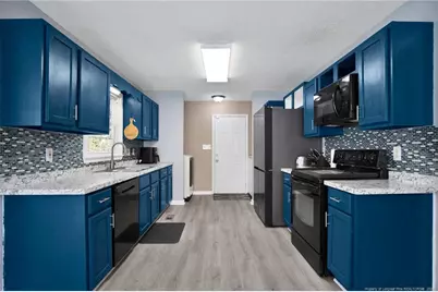 818 Eagle Landing Drive, Hope Mills, NC 28348 - Photo 8