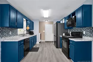 818 Eagle Landing Dr, Hope Mills, NC 28348 - Photo 8