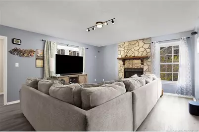 818 Eagle Landing Drive, Hope Mills, NC 28348 - Photo 6