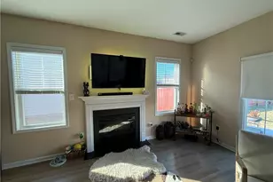 2040 Stonewash Dr, Fayetteville, NC 28306 - Photo 8