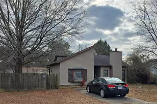 110 Maranatha Cir, Spring Lake, NC 28390 - Photo 2