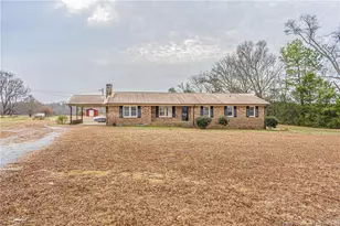 1828 State Hwy 705, Seagrove, NC 27341 - Photo 2