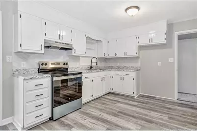 341 Bollinger Avenue, Lumberton, NC 28360 - Photo 8