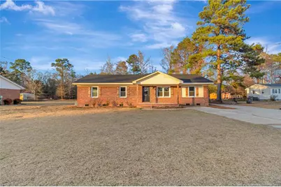 341 Bollinger Avenue, Lumberton, NC 28360 - Photo 2