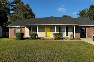 7820 Loxley Dr, Fayetteville, NC 28314 - Photo 1