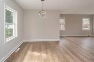 1813 Manteo St, Fayetteville, NC 28303 - Photo 16