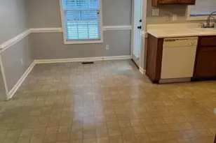 5340 Miranda Dr, Hope Mills, NC 28348 - Photo 2