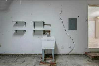 5827 Hibernia Drive, Fayetteville, NC 28314 - Photo 42