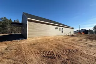 116 Utah Ct, Spring Lake, NC 28390 - Photo 4